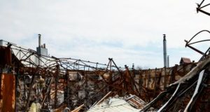 В поселении Московский приступили к сносу незаконной гостиницы