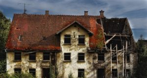 Еще 12,5 млрд рублей выделило правительство РФ на расселение аварийного жилья