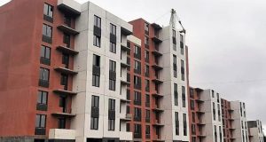 В Солнечногорске продолжается строительство дома для переселенцев из аварийного жилья