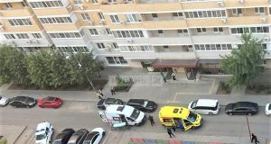 Лифт с людьми сорвался с восьмого этажа