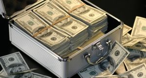 Закредитованность застройщиков в России превысила 5 трлн рублей