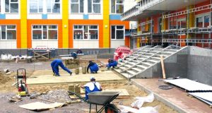 Школьные стройки опять придётся спасать?