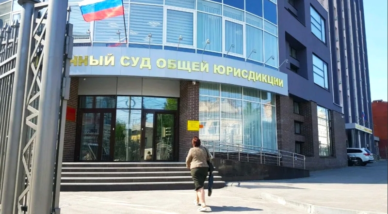 С такими защитниками и врагов не нужно!