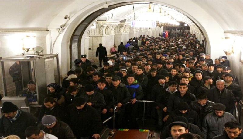 Команда мэра разглядела мигрантов