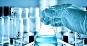 Лабораторный анализ воды: как узнать, что скрывается в вашем напитке?