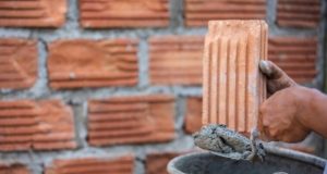 Российские производители вводят квоты на продажу стройматериалов