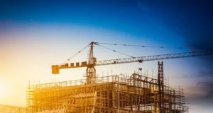 Володин и Хуснуллин обсудили вопросы развития стройкомплекса России