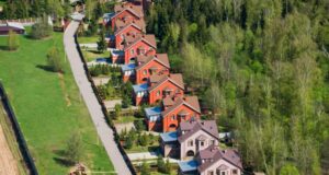 Домик-то теперь не всякому по карману