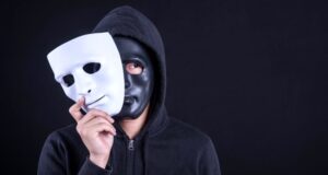 Звонок от лже-Шамузафарова