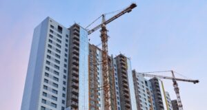 Первичка понемногу тоже дорожает