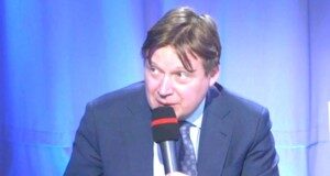 Виноват рынок стихийный?