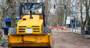 Экс-мэра волгоградского города обвинили в некачественном ремонте дороги