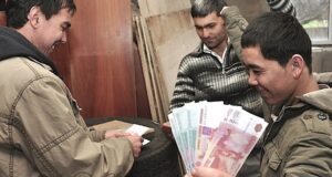 Хочешь быть богатым – иди в мигранты?