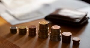 Дорогая ипотека заставила 80% россиян отложить покупку жилья