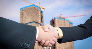 На каждого эксперта по 370 компаний!