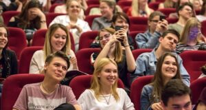 Подарок студентам к их празднику