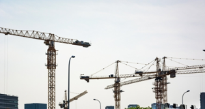 В России ввели в эксплуатацию более 170,8 млн кв. м недвижимости в 2024 году