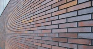 Клинкерный кирпич: Прочные традиции и современные возможности