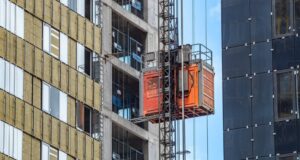 Меньше на десятую часть процента