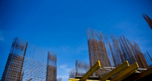 Субъекты РФ смогут выкупать земельные участки с недостроенными МКД