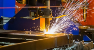 В Челябинской области на заводе запустили импортозамещенную сварочную линию