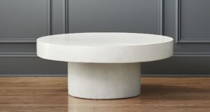 Белые журнальные столики: как выбрать и вписать в интерьер без ошибок