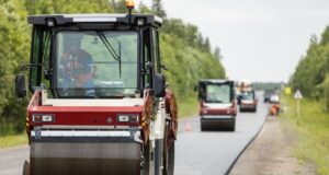 Отечественную технологию для дорожного строительства применили на трассе Р-216 в Калмыкии