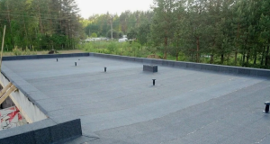 Кровля для промышленных и коммерческих зданий: основные отличия от частной