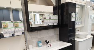 Обнаружила в Леруа Мерлен новинки для ванной комнаты (мебель, аксессуары, полезные приспособления)