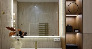 Как подключить зеркало с подсветкой в ванной: выбор розетки и схема подключения без нее